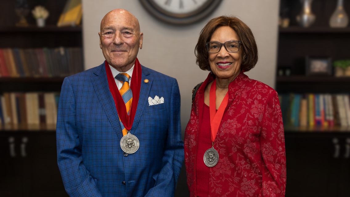 2024 Centurion Society Inductees Jeffrey Bogart '69 and Anne Fredd '64